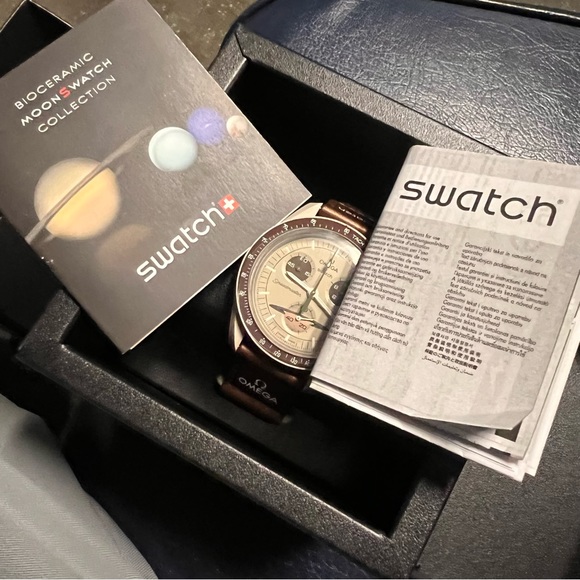 NEW BIOCERAMIC MOONSWATCH - MISSION TO SATURN - Picture 6 of 8